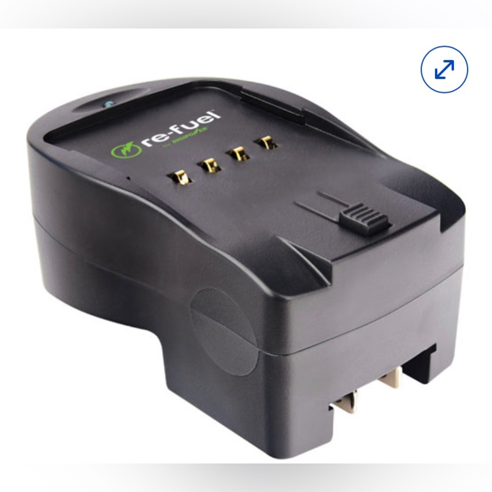 Digital SLR travel charger for Nikon Refuel by Digi Power
